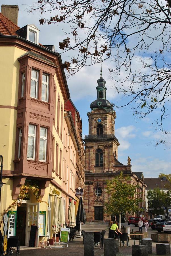 Im Grunen Am Stadtrand Саарбрюккен Экстерьер фото